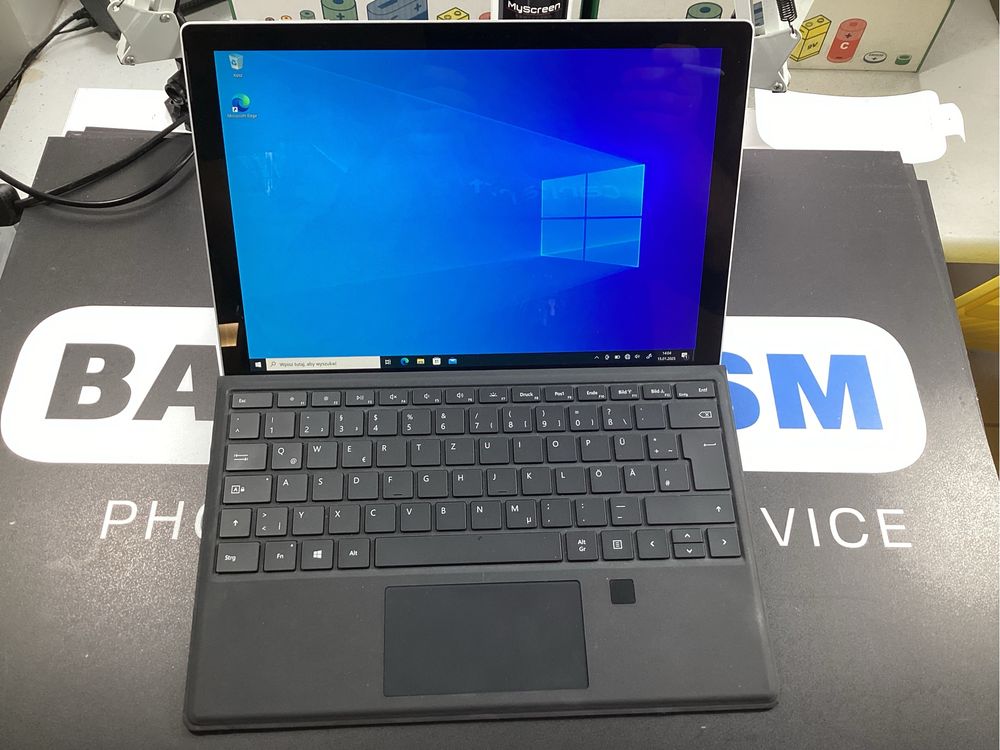 Sklep ladny Microsoft Surface Pro 5 i5 8gb 256gb