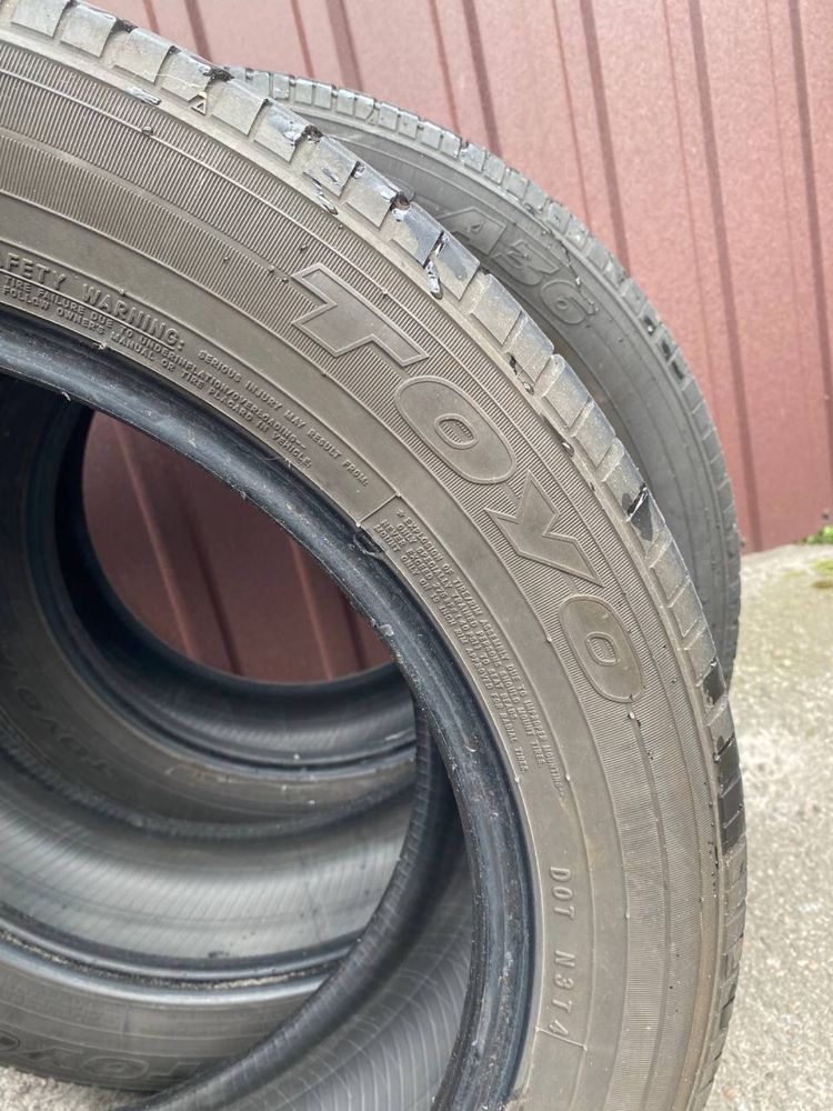 Шини Toyo 225/55 R19