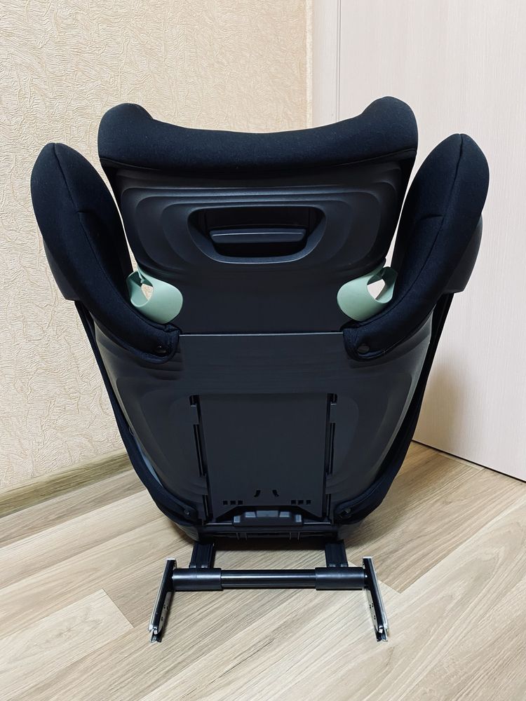 Автокрісло-Бустер Cybex Solution B 3 i-fix 15-36 кг з 3 до 12 років