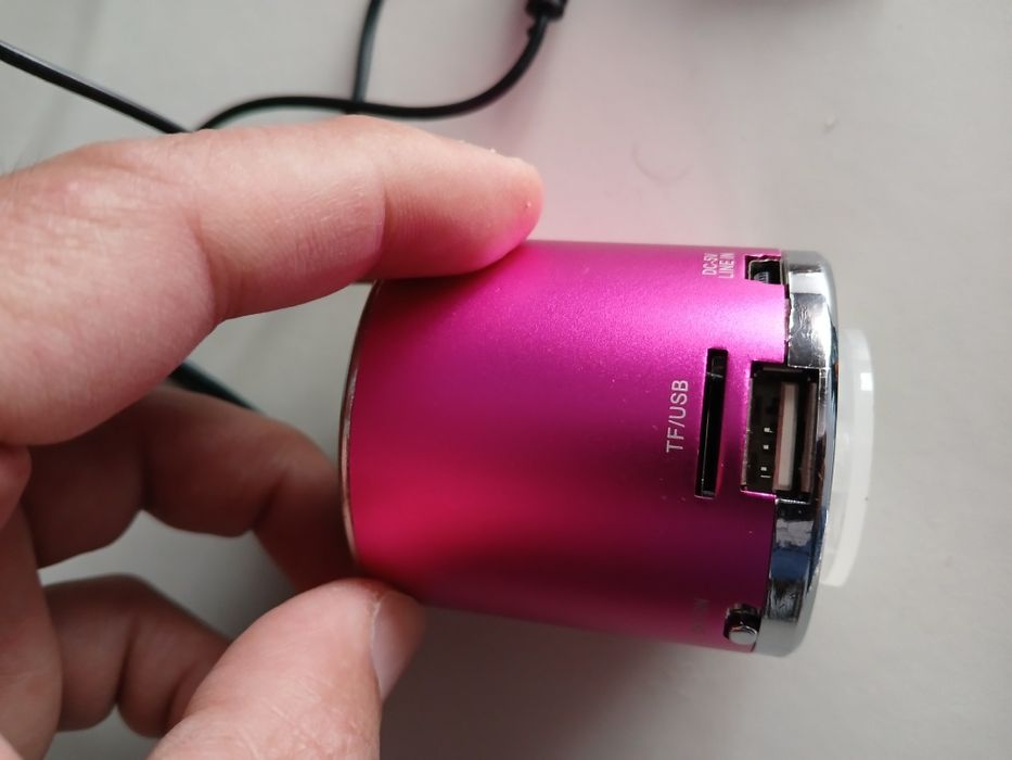 Novo Minin Radio coluna usb e sd