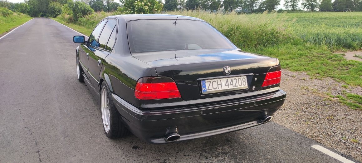 Sprzedam BMW 7E38 2.8bezyna +gaz