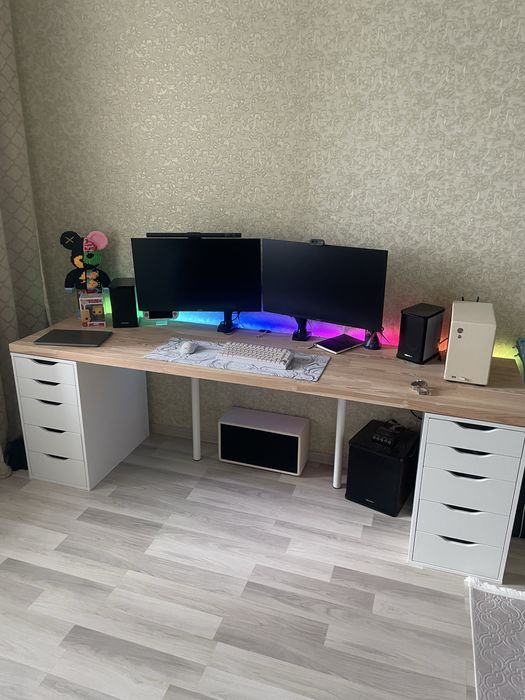 Продам игровой стол, компьютреный стол