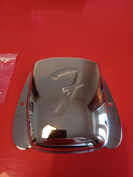 Jazz bass bridge cover Fender baixo