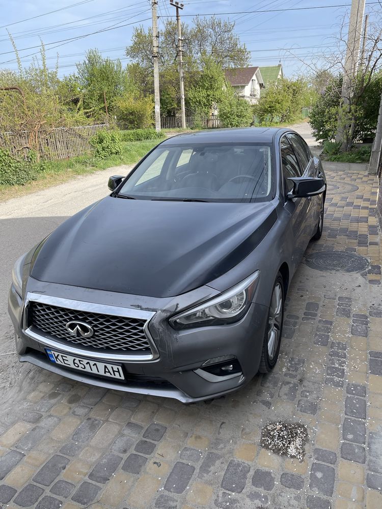 Infiniti q50 2.0t 2018г