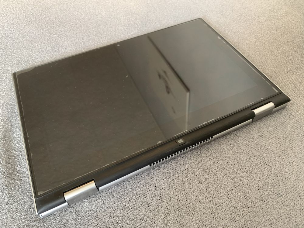 Dell Inspiron Pentium ram 8 tablet Yoga Surface Maschine