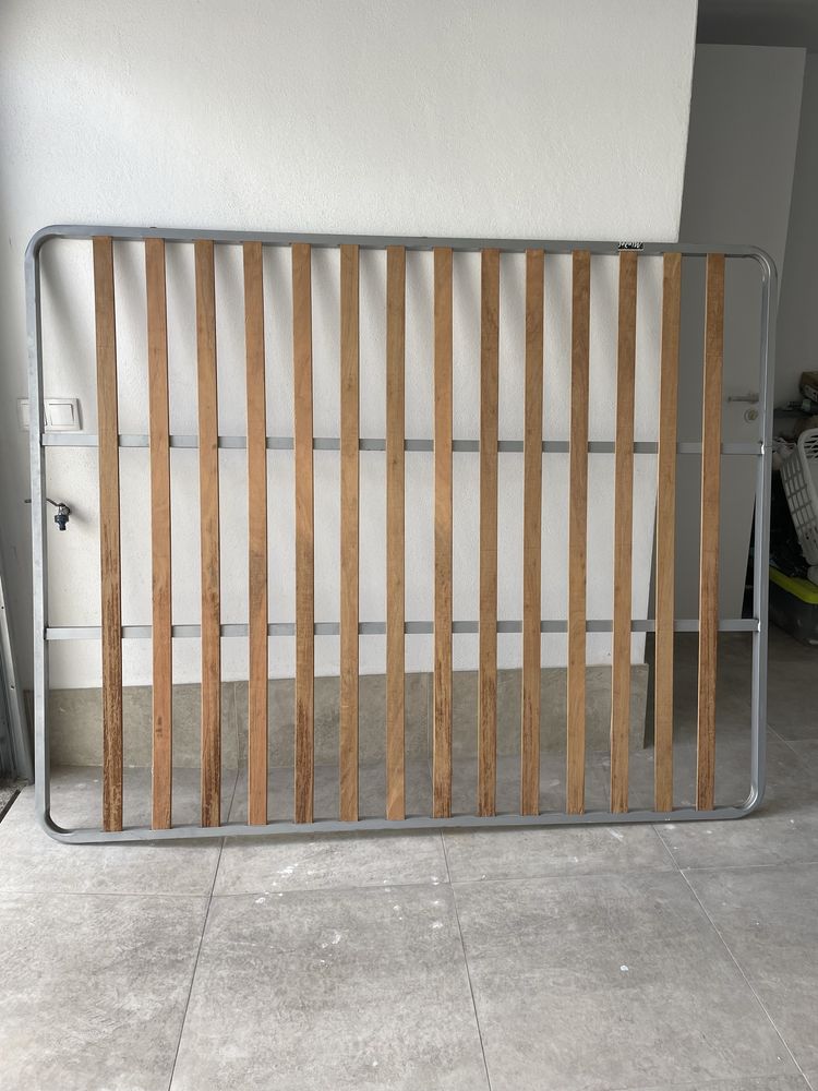 Estrado para cama