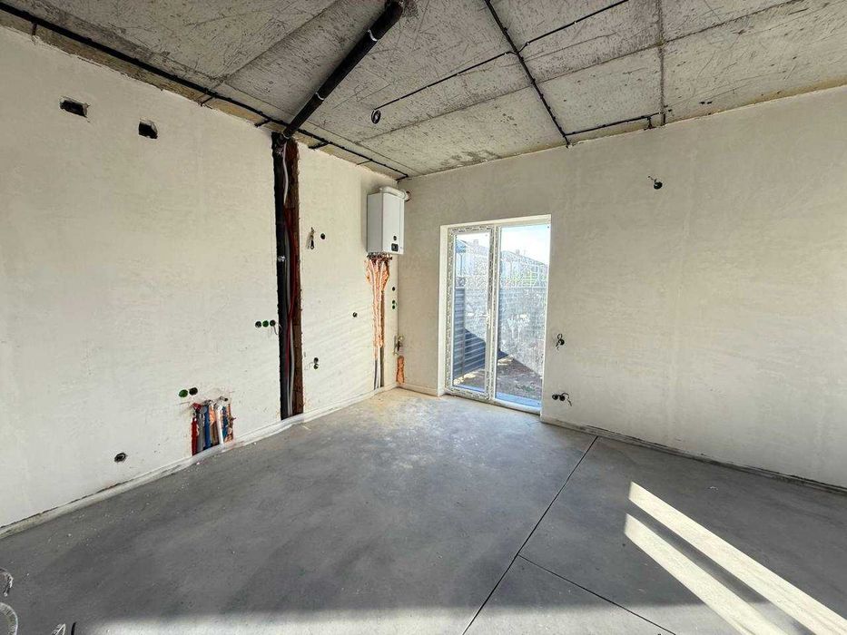 Квадробудинок! Чорновий ремонт! Котеджне містечко! Петропавлівка