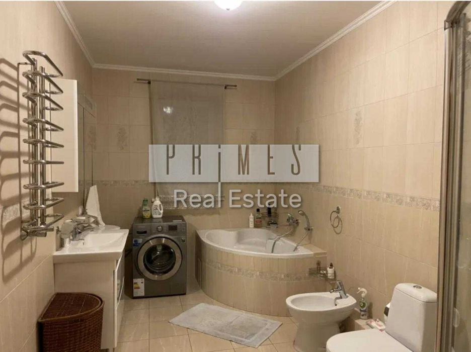 Оренда ексклюзивного будинку Стоянка корт басейн озеро на ділянці