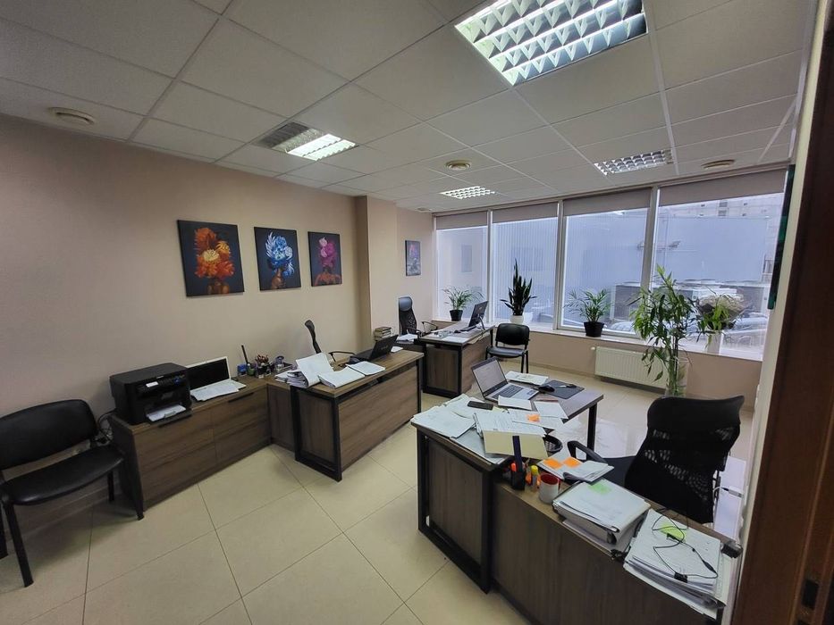 Продам Офис Помещение Центр Мост Сити Апартаменты