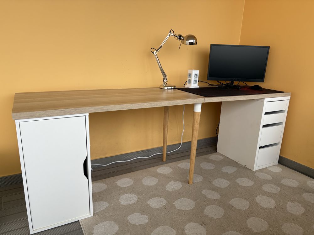 Secretária Dupla com módulos IKEA
