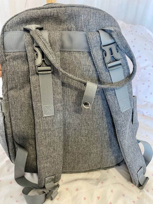 Mochila bebé passeio