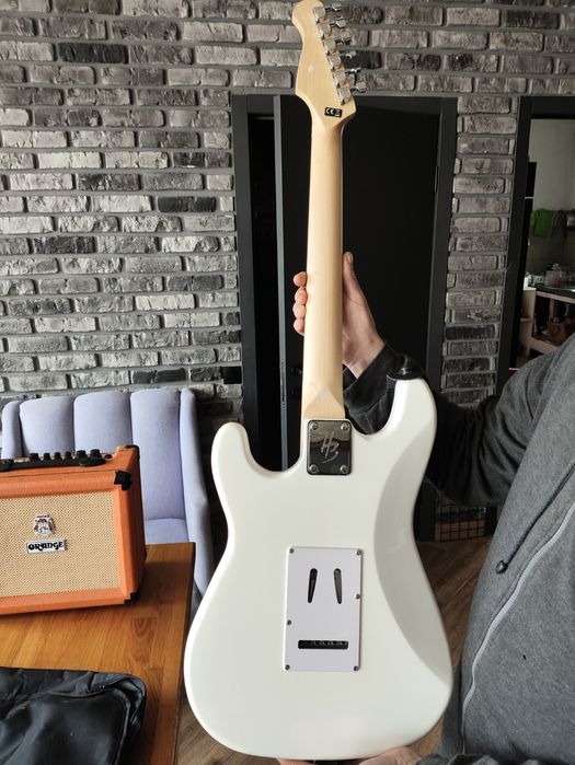 Електрогітара Harley Benton