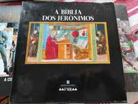 Livro a Bíblia dos Jerónimos Bertrand editora