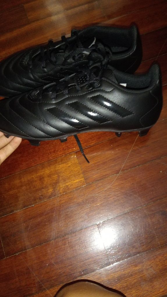 chuteiras da adidas