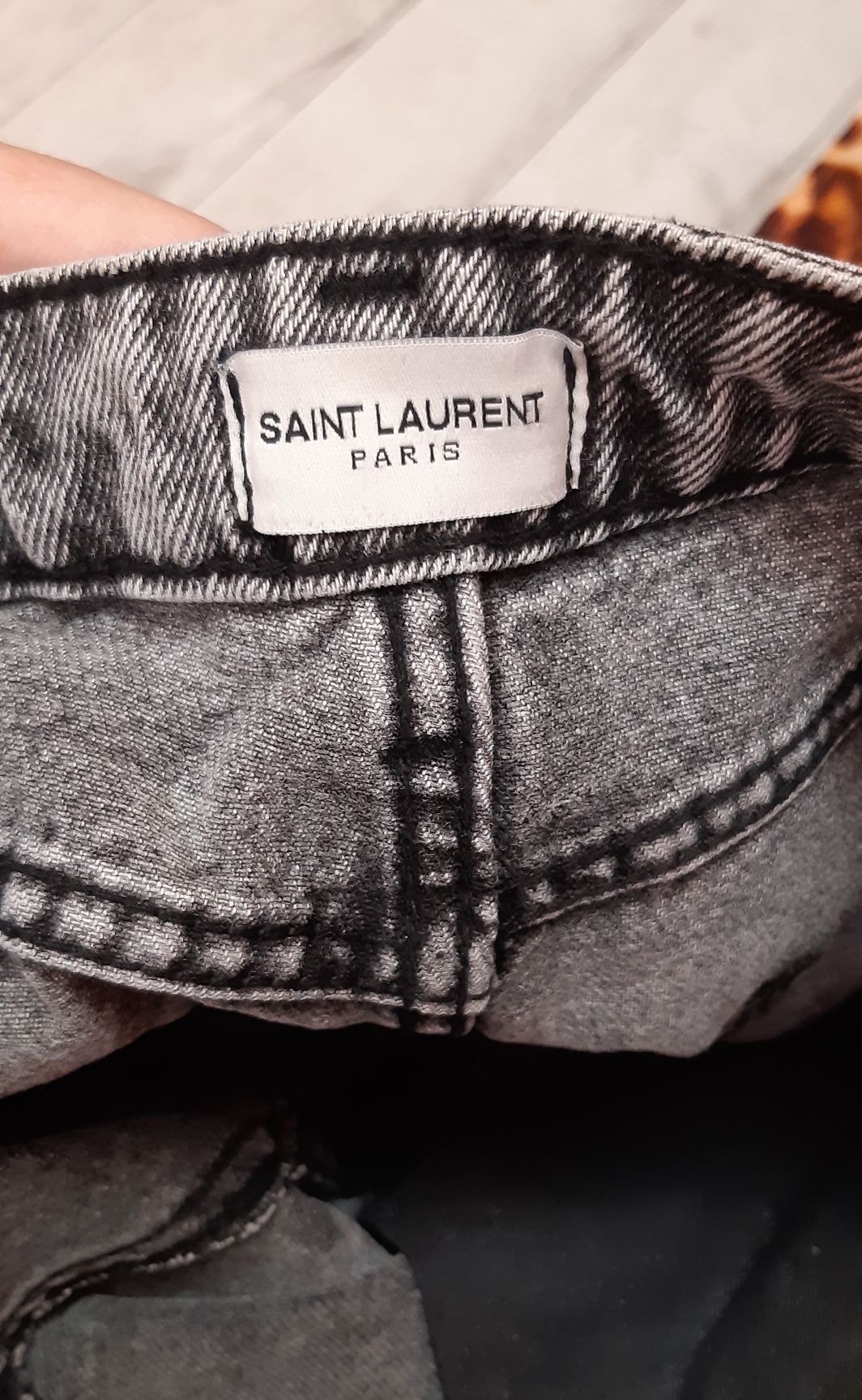 Джинсовые Шорты Yves Saint Laurent.