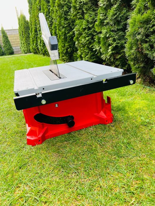 Циркулярна пила EINHELL TC-TS 2225 U