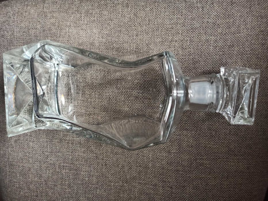 Karafka szklana Edwanex 0,75l