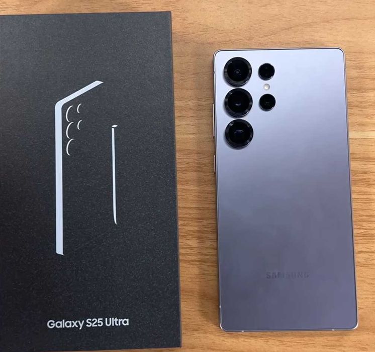 Samsung Galaxy S25 Ultra 256GB Cinza Titanio c/Fatura garantia 3 anos