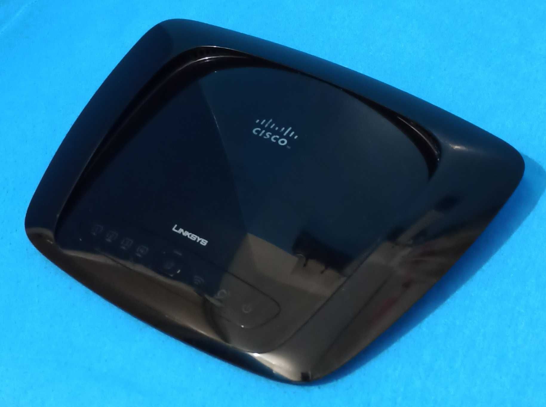 Стильный Wi-Fi роутер Linksys WRT160N