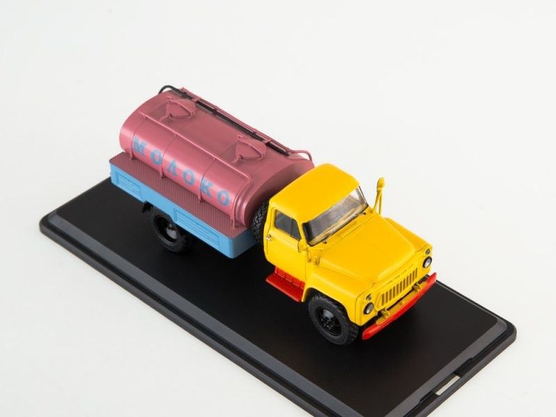 ГАЗ-53 (АЦПТ-3.3) молоковоз, Автоэкспорт - SSM (Start Scale Models)