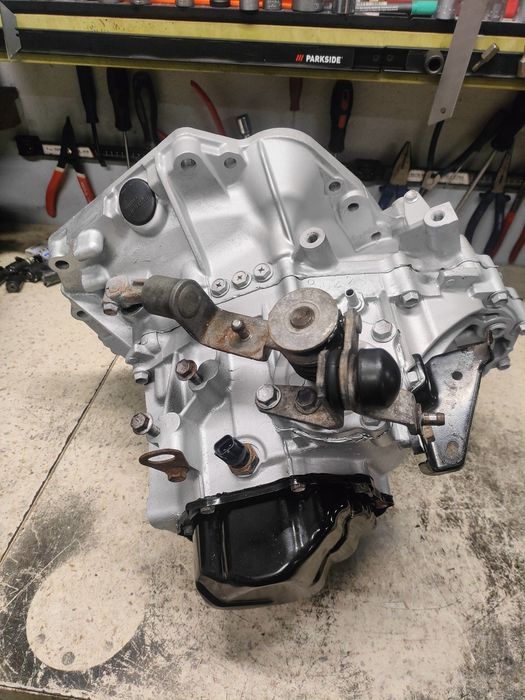 Skrzynia biegów Suzuki Swift III MK6 1.3 Benzyna ZN0 / ZN3