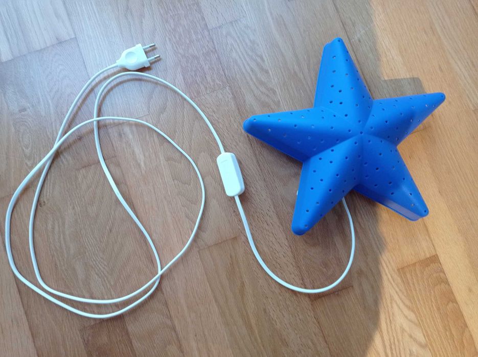 Candeeiro parede IKEA para quarto criança