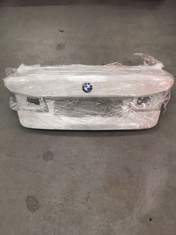 Klapa tyl BMW G30 kolor 300 idealna !!!