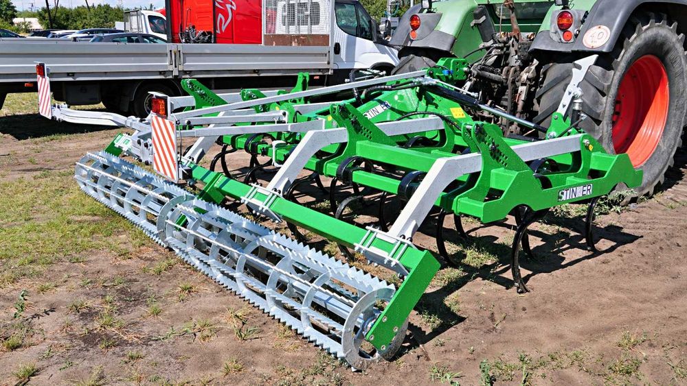 Kultywator STINGER 4m hydrauliczny producent Tolmet