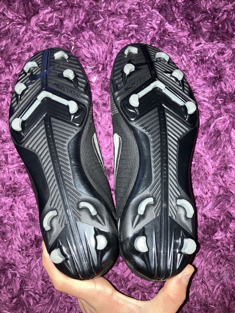 Buty dla piłki  nożnej