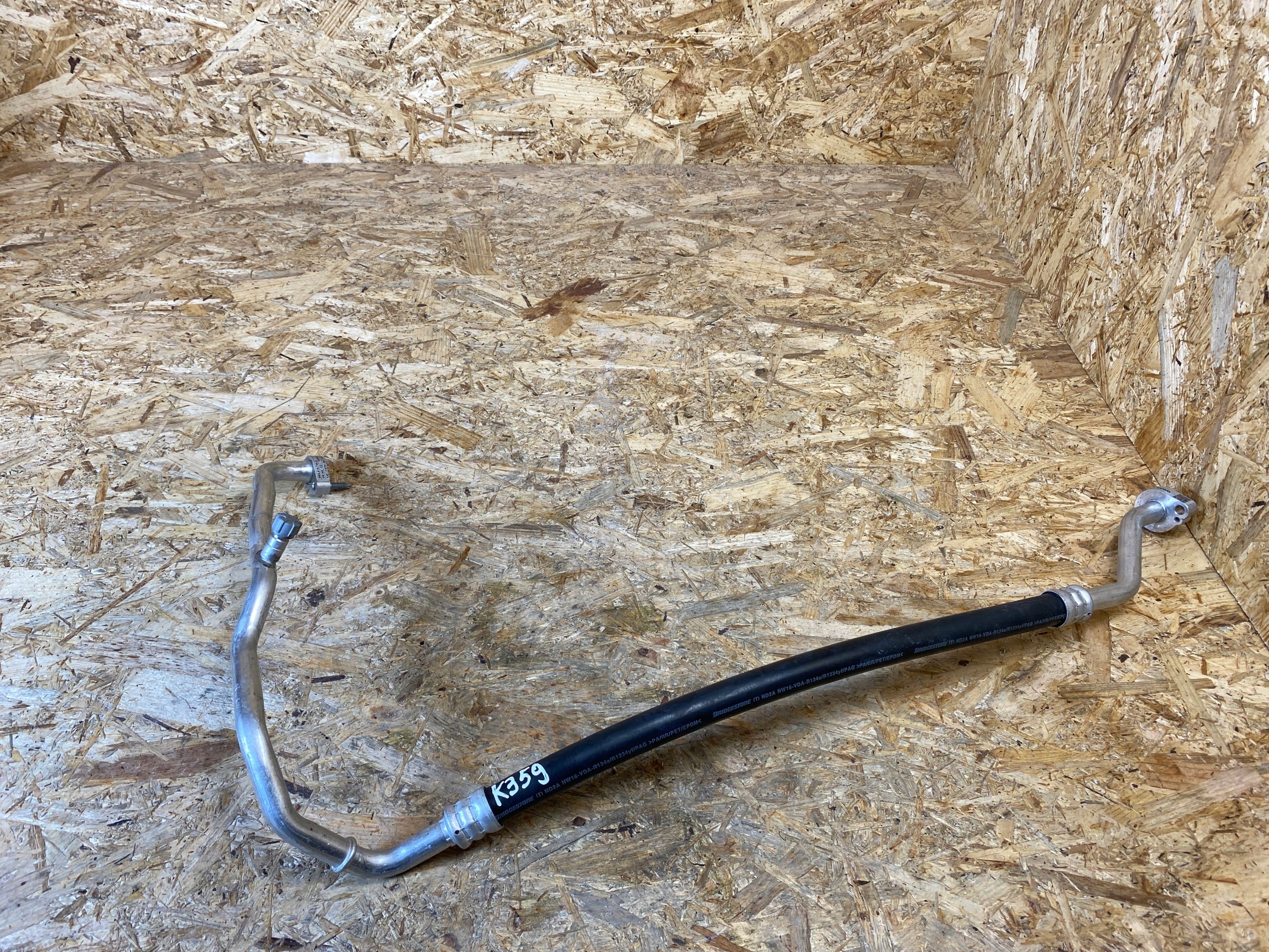 Wąż przewód Rurka Klimatyzacji VW Skoda Seat Audi 5WA816743A