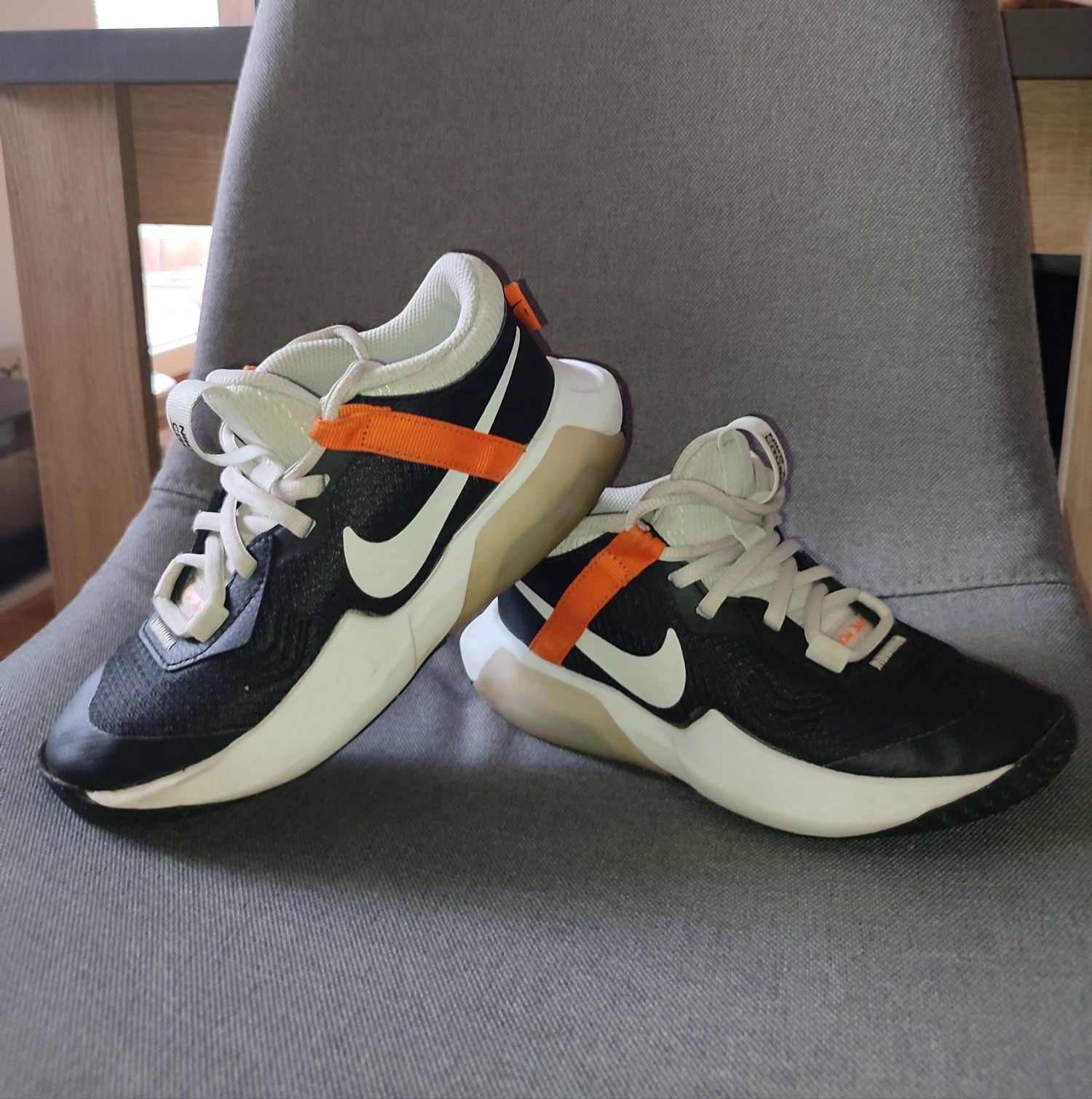 Buty Nike Air Zoom Crossover DC5216 R.33