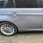 Drzwi prawe tył BMW E91 kod lakieru 896/5 bluewater metallic