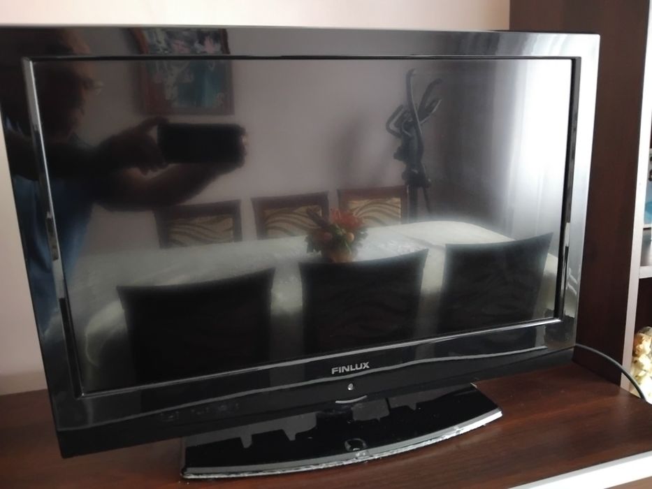 Telewizor LCD Finlux ekran 26 cali