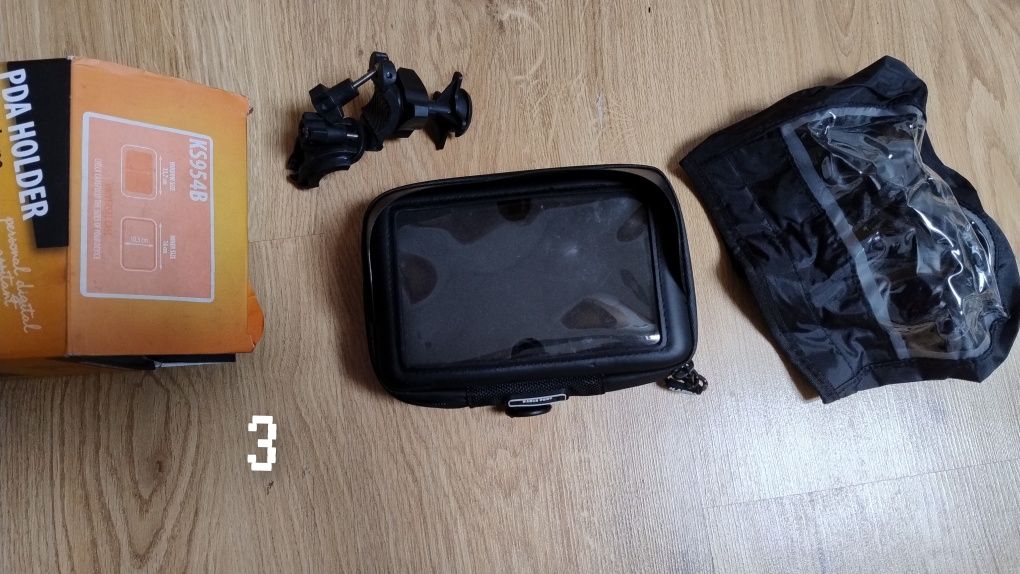 Varios acessórios moto - risers 22mm, bolsa telemóvel, Calibrador vel