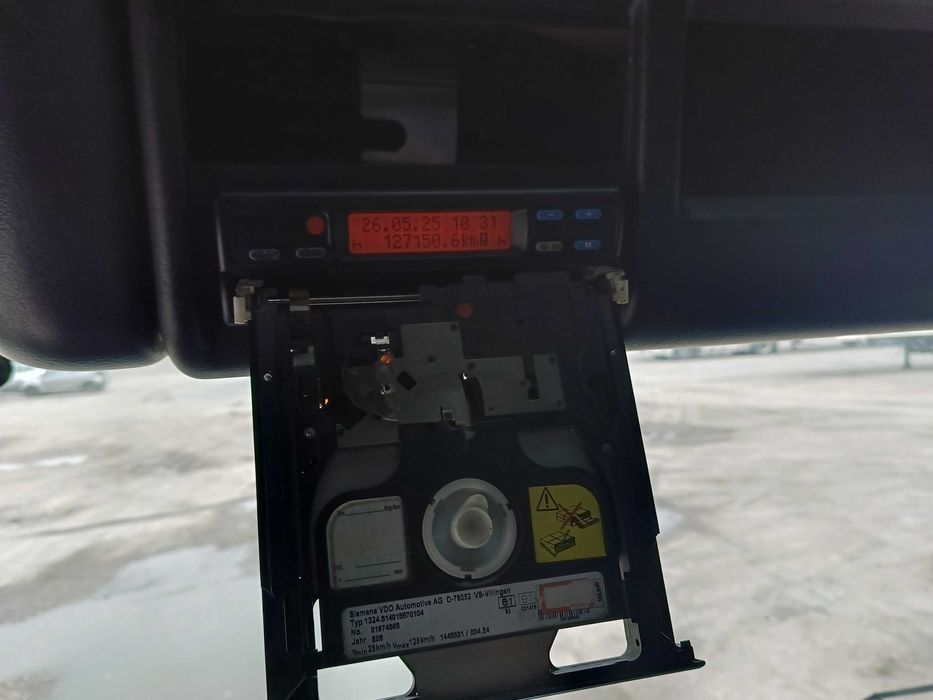 ciągnik siodłowy DAF 95 2005r.