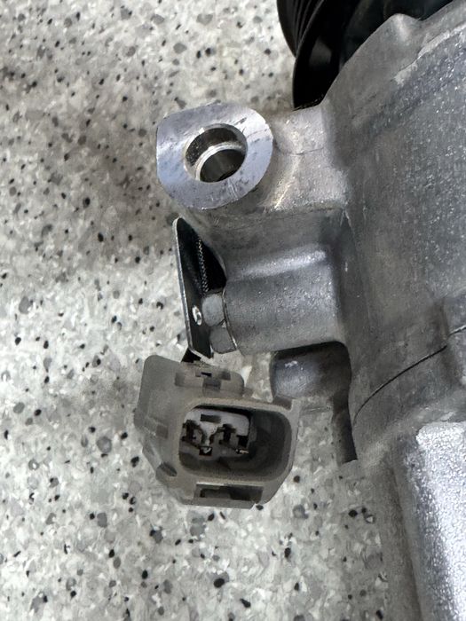 Компрессор кондиционера Jeep Compass 2017+ Renegade