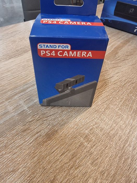 Playstation 4 + dodatki