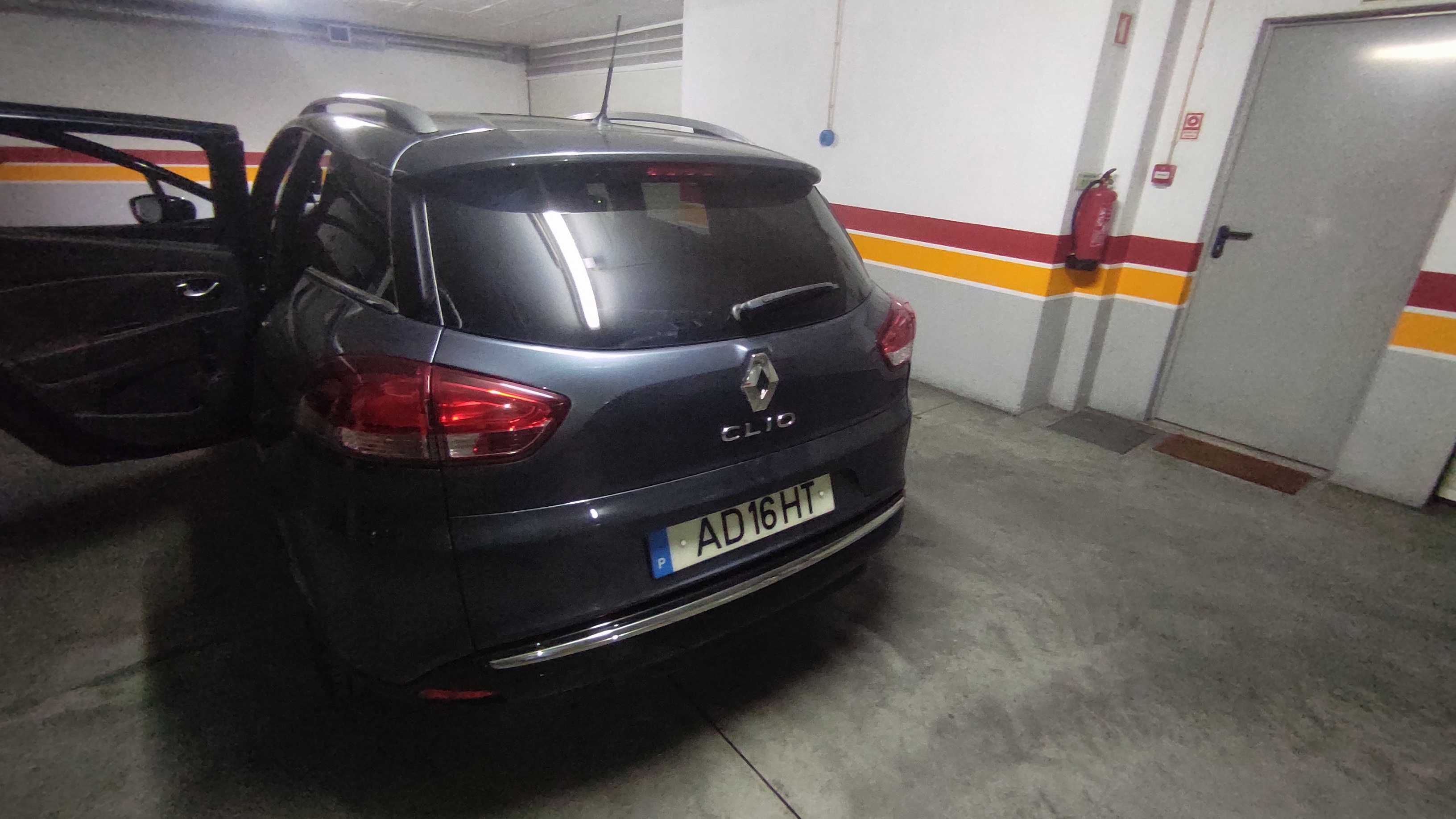 Renault Clio 0.9 Versão Limited 2020 carro de Garagem