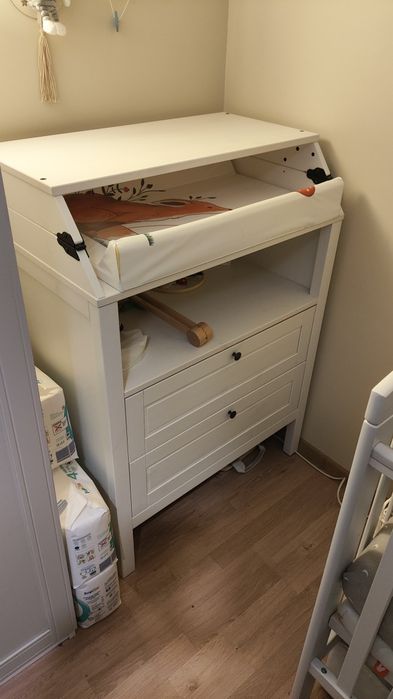 Komoda z przewijakiem Sundvik