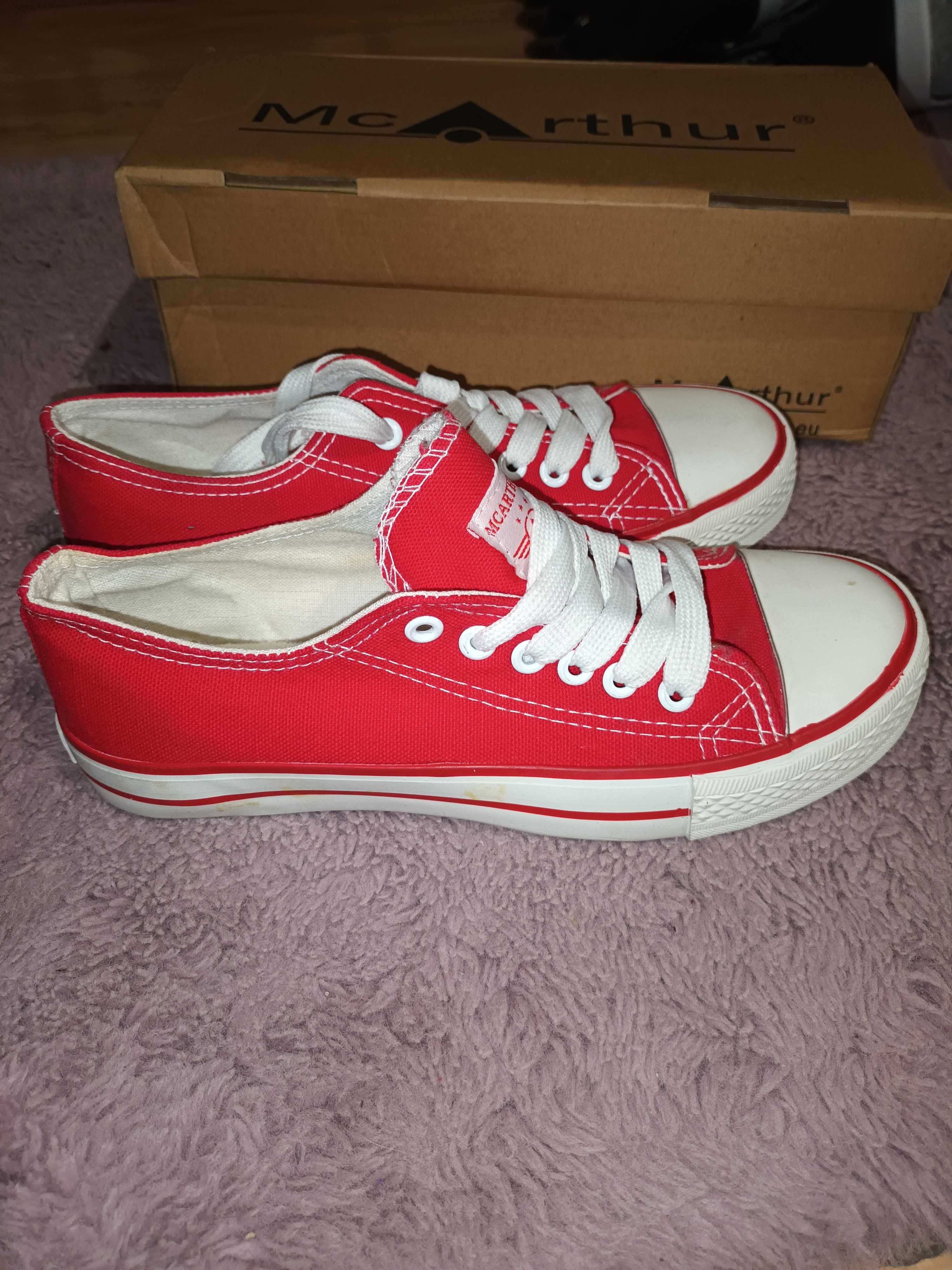 Tramoki NOWE 37 czerwone