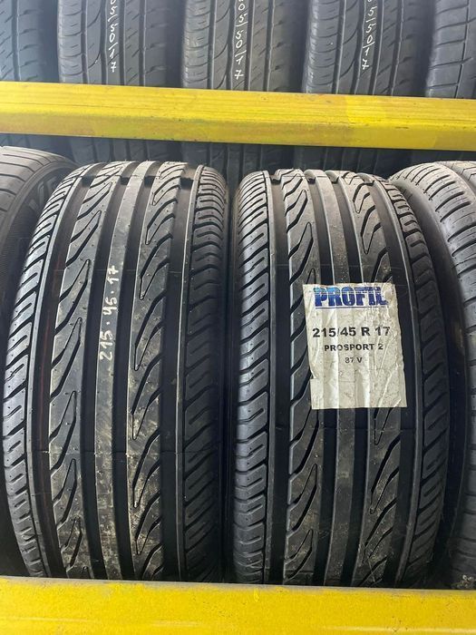 Pneus 215/45/17 profil novos