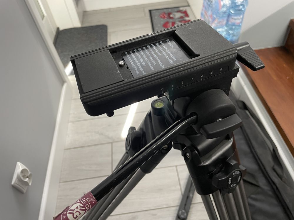 Statyw do kamery aparatu solidny wysoki telewizyjny