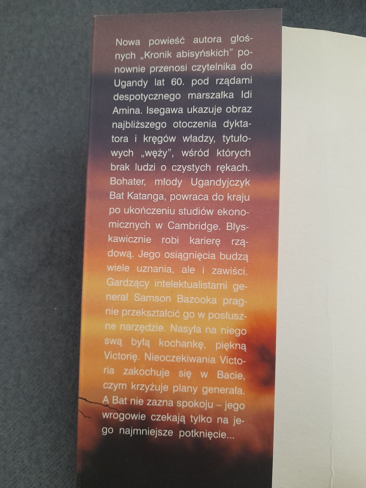 Moses Isegawa "Gniazdo węży"