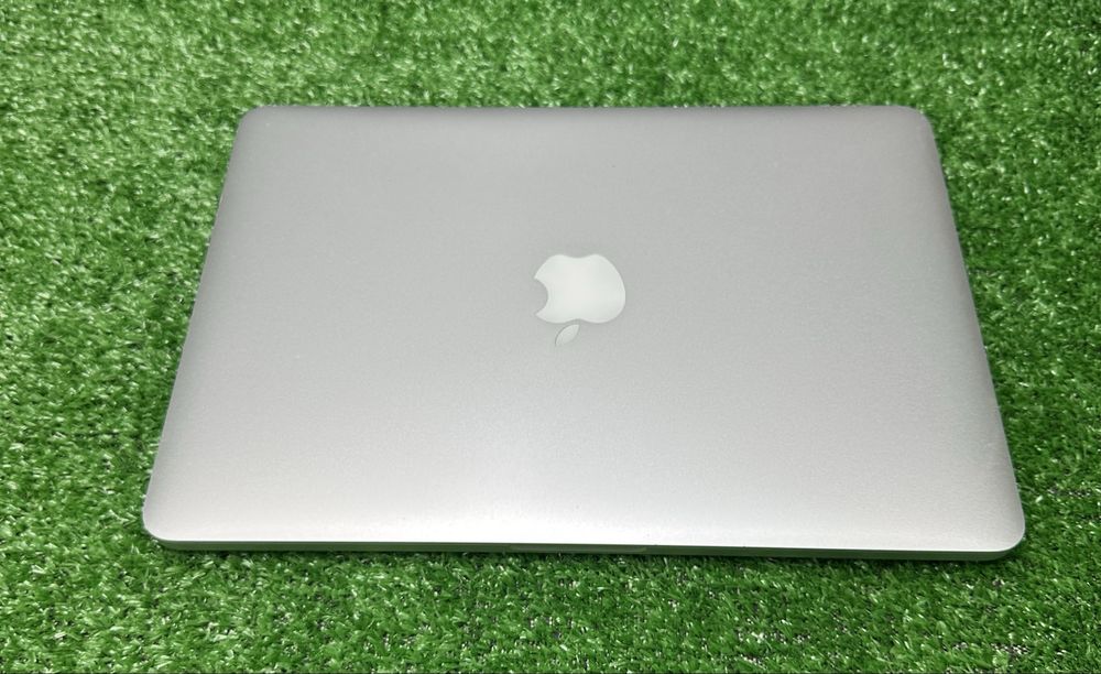 Apple MacBook Pro 2015 (A1502) 13.3’’ Core i5 8GB ОЗУ/ 128GB SSD r2043