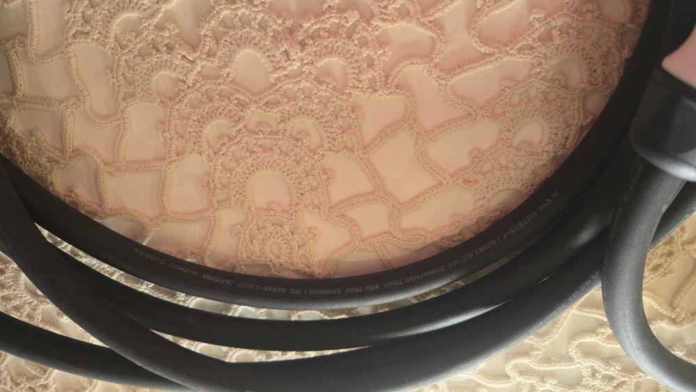 Cabo para carregar carros