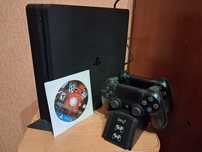 PlayStation 4 Slim (CUH‑2116B, 500 ГБ) + 2 геймпади