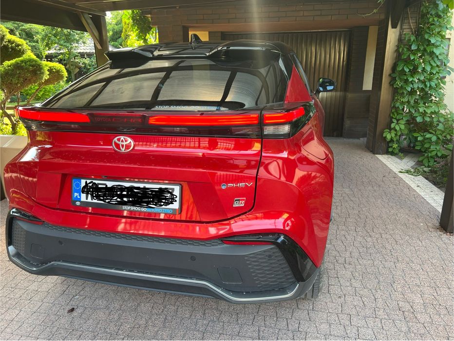 Toyota  CH-R plug in hybrid GR SPORT