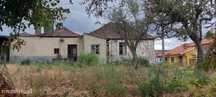 Casa Rústica em Moimenta da Beira com Jardim e Adega
