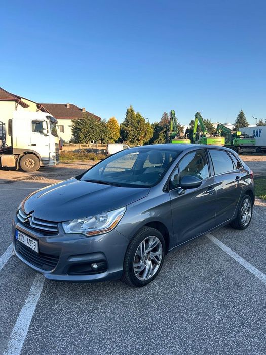 Citroën C4 1.6 VTI klimatyzacja, parktronik , sprowadzony , opłacony