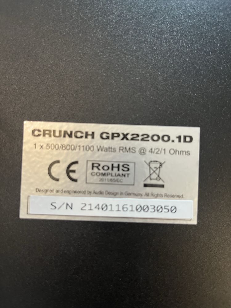 Subwoofer tuba Jbl  i wzmacniacz Crunch